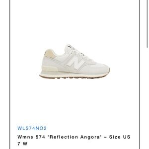 New Balance Women's 574 Sneakers - White and Cream